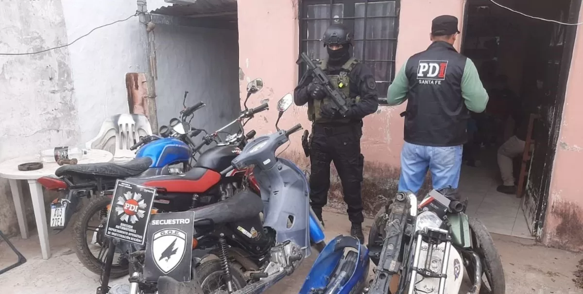 Recuperaron motos y repuestos robados