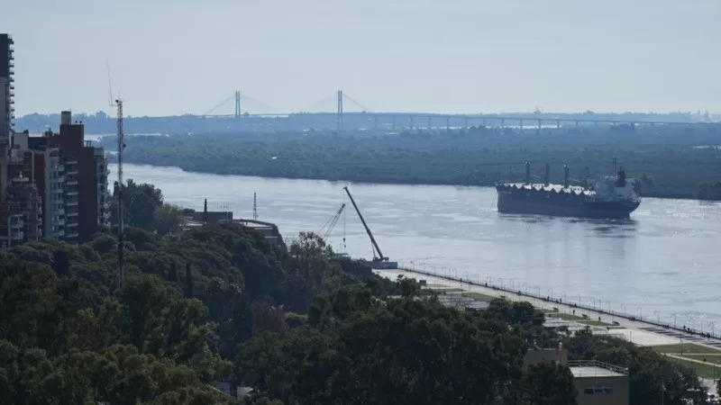 El Paraná continuará en ascenso frente a Rosario: qué prevén los informes oficiales para los próximos meses