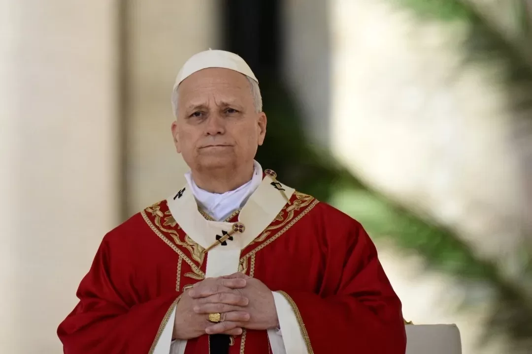 El papa León XIV evoluciona tras la cirugía y el Vaticano espera que siga internado una semana