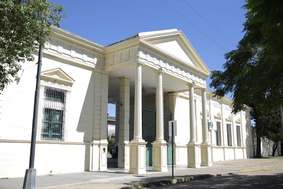 Día de la Madre: el Cementerio Municipal extenderá el horario de visitas