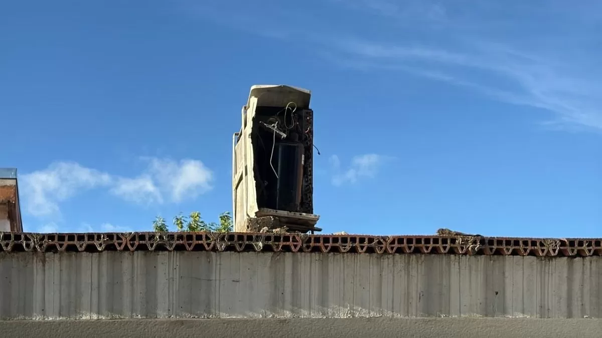 Robaron las conexiones de los aires acondicionados de un jardín de infantes de barrio Las Flores