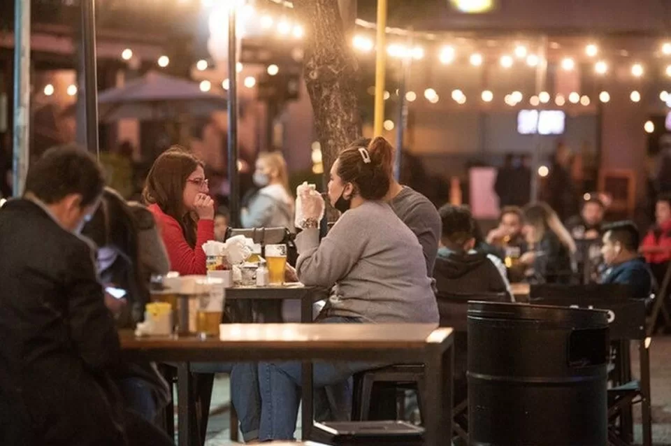 Bares prevén un pico de consumo durante el fin de semana