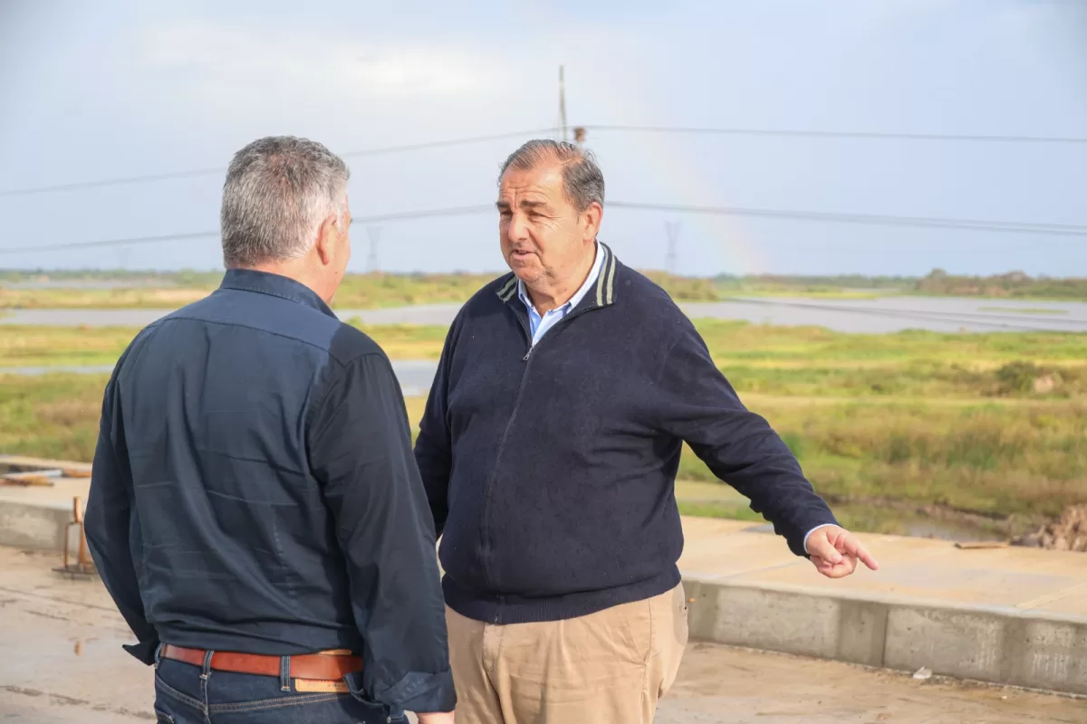 Poletti recorrió junto a Pullaro los avances del nuevo puente Santa Fe-Santo Tomé
