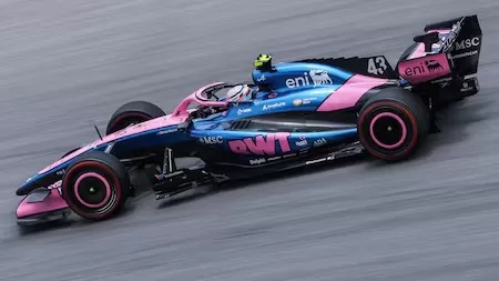 Franco Colapinto avanzó ocho lugares y acabó 13° en el GP de Baréin de Fórmula 1 en Malasia: ganó Verstappen