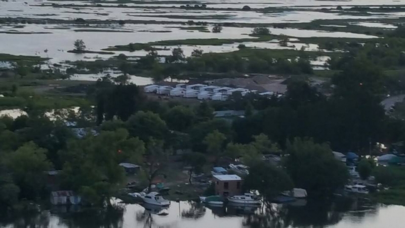 El río Paraná llegó a los 6,40 y creció el número de evacuados