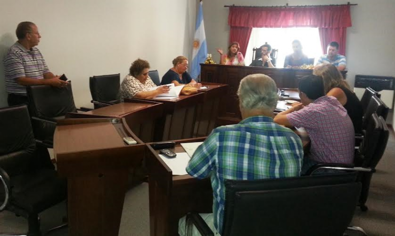 Crecida del río: Daniela Qüesta se reunió con los concejales de la ciudad