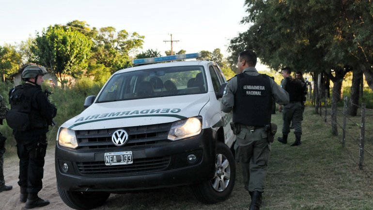 Más de 800 denuncias por la presencia de los prófugos en Santa Fe