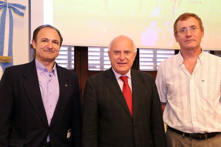 Miguel Lifschitz participó de una reunión con especialista del INA