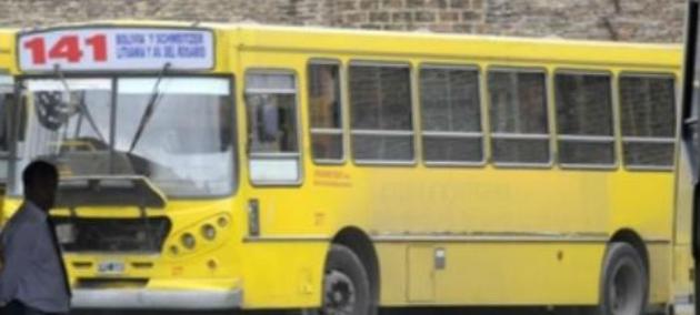 Sukerman denunció que Rosario Bus dejará de operar la línea 141 y que la absorberá el municipio 