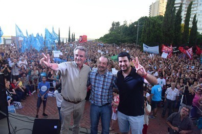 Sabbatella, Rossi y Toniolli - Acto en Rosario