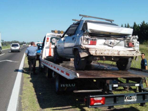 Un triple choque en la autopista a la altura de Funes terminó con cuatro heridos trasladados al hospital