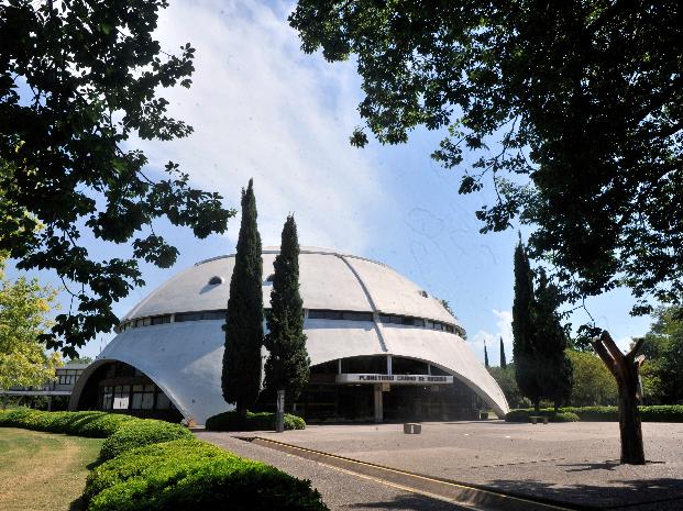 Un escruche de madrugada en el Complejo Astronómico Municipal 