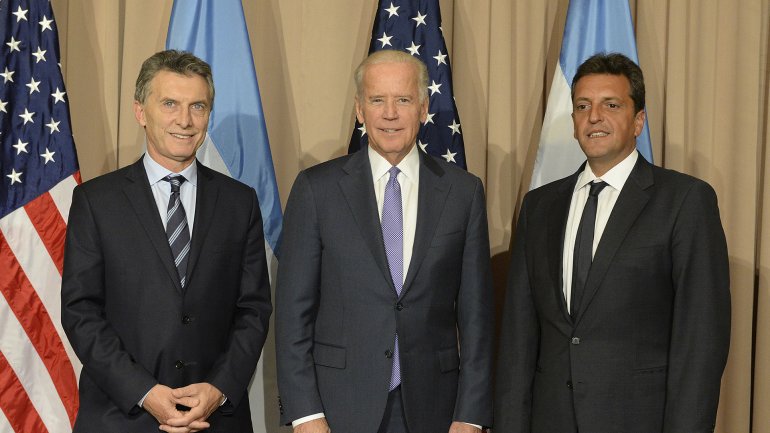 Joe Biden destacó que Mauricio Macri haya viajado a Davos con Sergio Massa, un representante de la oposición