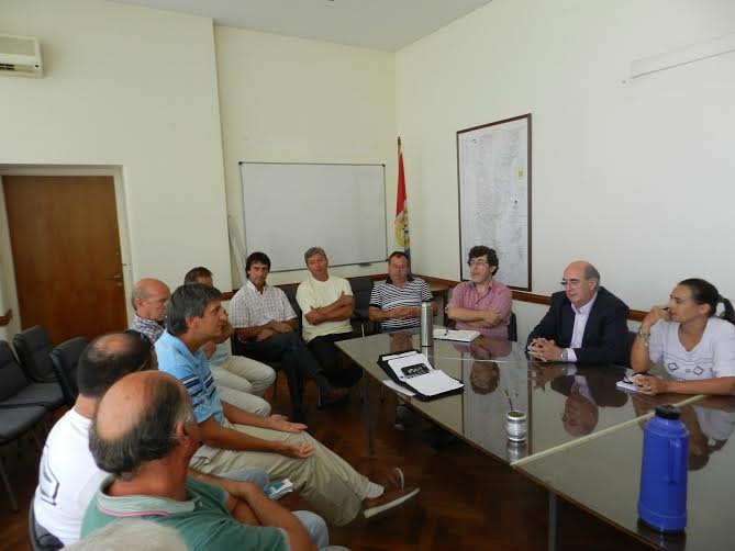 Funcionarios del Ministerio de la Producción recibieron a representantes del sector apícola