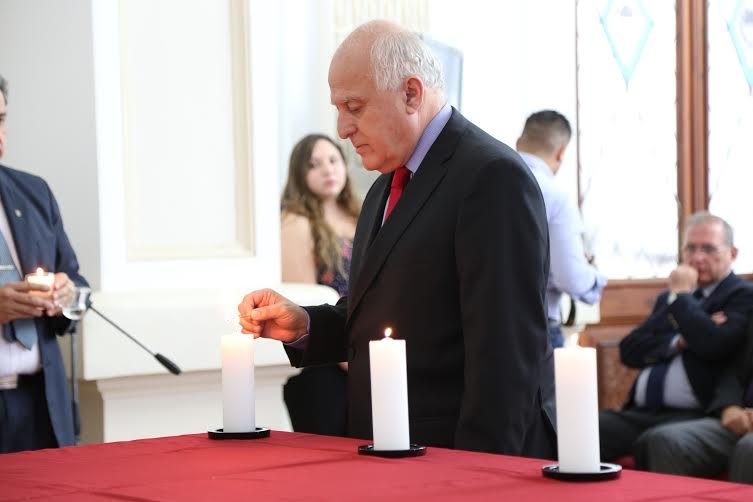 El Gobernador y la DAIA encabezaron el acto por el Día Internacional de Conmemoración en Memoria de las Víctimas del Holocausto