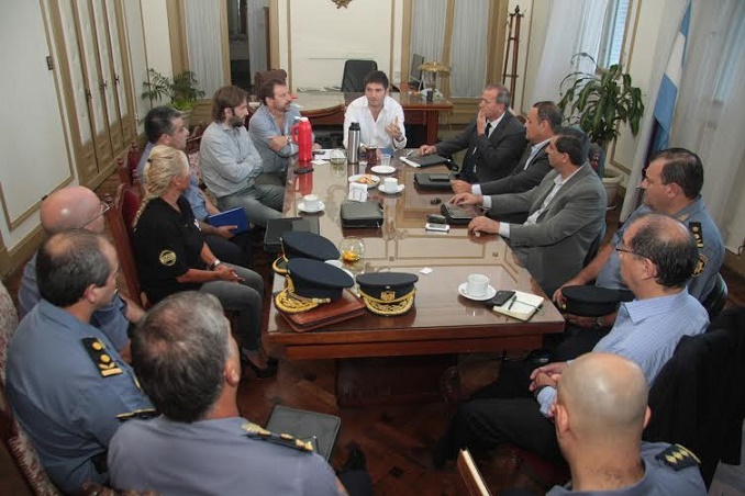 Pullaro se reunió con los directores y jefes policiales para planificar estrategias de seguridad conjuntas