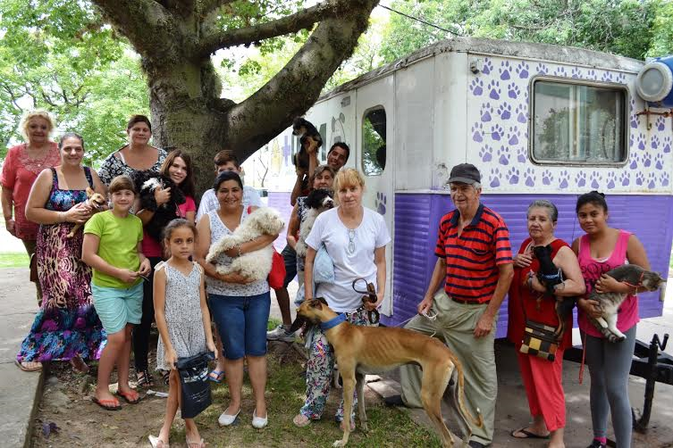El programa de castraciones reinicia sus actividades en la vecinal Adelina Centro