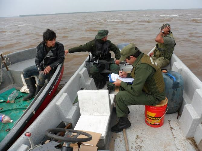 Operativos contra depredadores de la fauna de ríos y bañados