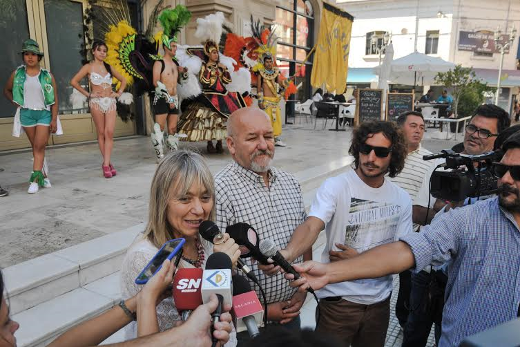 Los barrios santafesinos celebrarán la 9ª edición de Carnavales Entre Todos