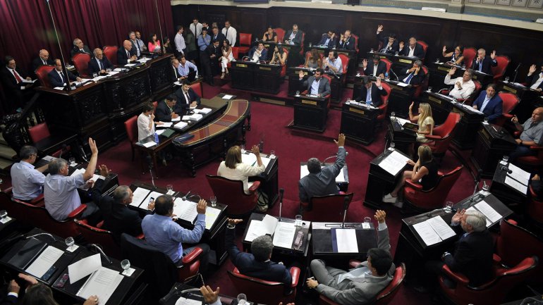 El Gobierno cita a los jefes de los bloques del Senado antes de las sesiones extraordinarias