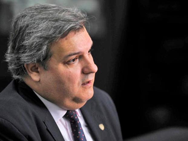 Pablo Farías no quiere hablar de cifras en la primera reunión paritaria 