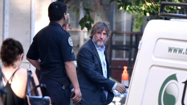 Amado Boudou en los Tribunales de Comodoro Py: Notificó al juez Lijo su regreso al país