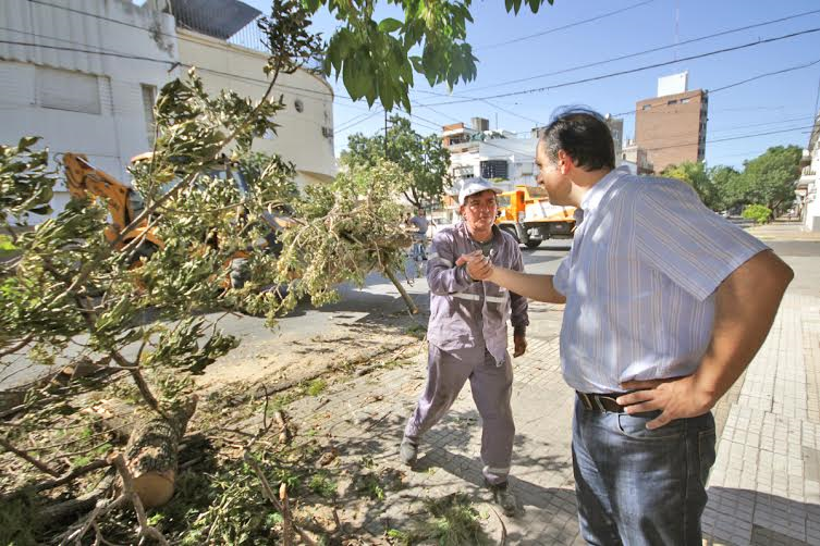 “Si todavía falta le pedimos a los vecinos que nos avisen”