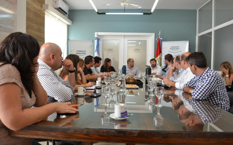Concejales y funcionarios municipales analizaron los trabajos realizados tras el temporal en Santa Fe