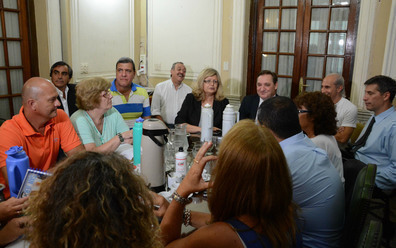Farías y Balagué esperan que los gremios acepten la propuesta salarial