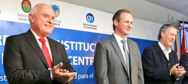 Miguel Lifschitz asumió al frente de la Región Centro y dijo que 