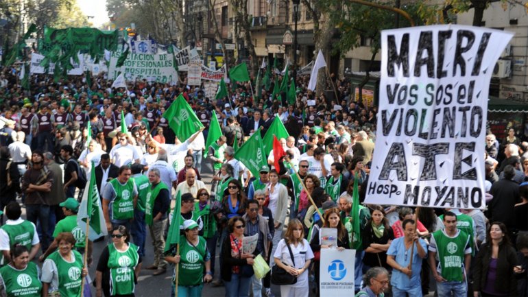 Por qué no se aplicó el protocolo antipiquetes en la marcha de ATE