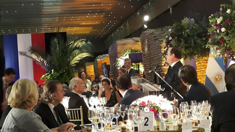 José Corral participó de la cena de gala en honor al presidente Francois Hollande