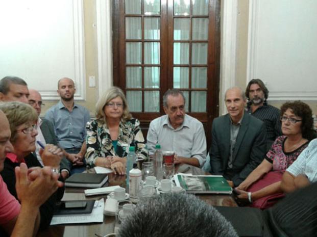 El Gobierno mejoró la oferta: 34%, no conformó y el lunes habrá dos encuentros claves