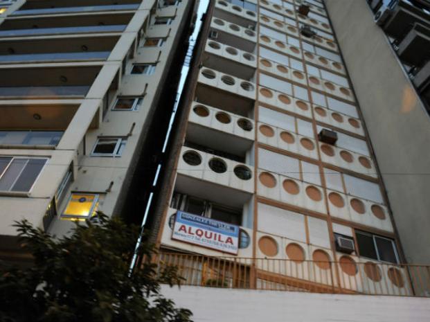 Más del 25 por ciento de los rosarinos no tiene casa propia y soporta alquileres abusivos 