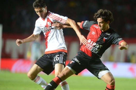 COLÓN DERROTÓ 4 A 1 A RIVER EN EL BRIGADIER LÓPEZ