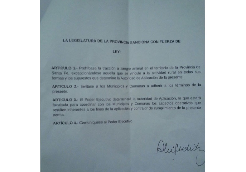 El gobernador propone prohibir la tracción a sangre en todo el territorio provincial