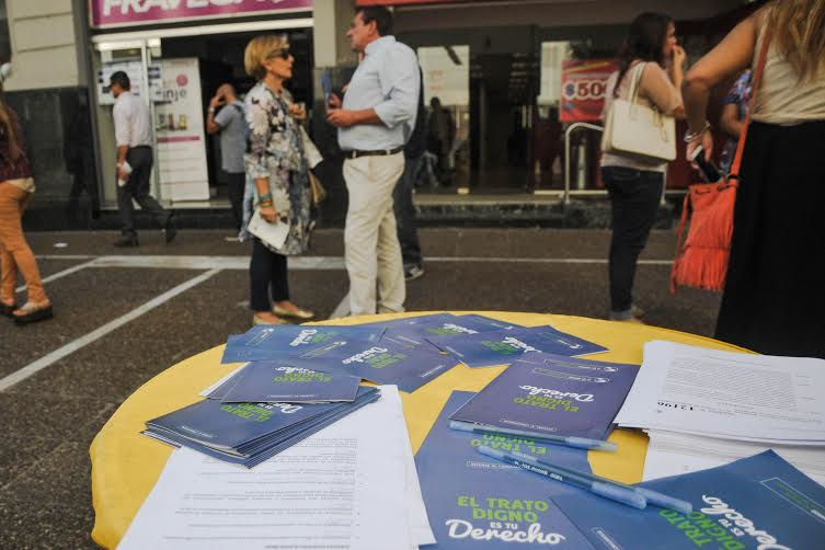 Promoción y difusión en el Día Mundial de los Derechos del Consumidor en la Ciudad de Santa Fe