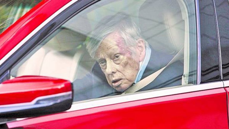 El juez Griesa prohíbe que se intente embargar la emisión de bonos para pagar a holdouts