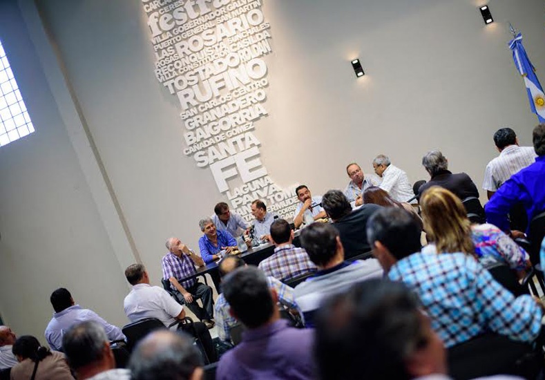 Los municipales santafesinos quieren un acuerdo esta semana