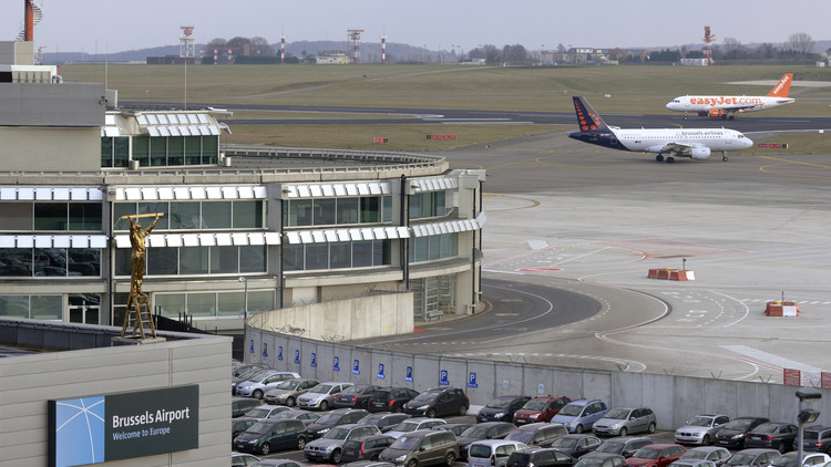 Dos potentes explosiones en el aeropuerto de Bruselas 