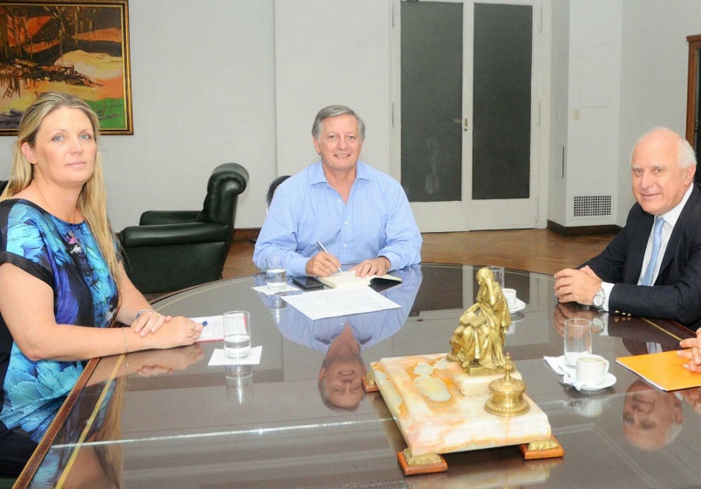 Lifschitz se reúne con Aranguren por las subas en las boletas de luz