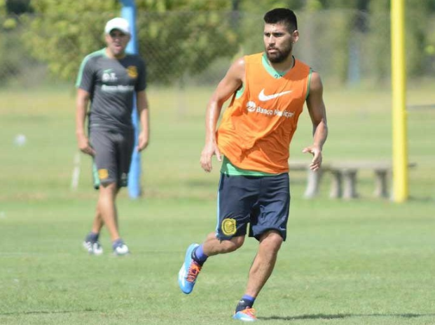 CENTRAL: SI NO VA ÁLVAREZ IRÁ VILLAGRA, PINOLA TAMBIÉN Y FERNÁNDEZ EN DUDA