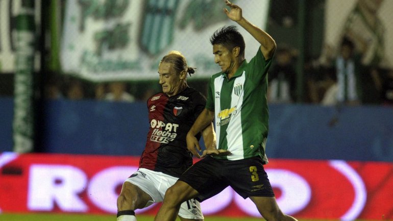 COLÓN EMPATÓ 1 A 1 CON BÁNFIELD EN EL FLORENCIO SOLA
