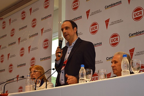 Corral inauguró la reunión del Foro Nacional de Intendentes nacionales del radicalismo