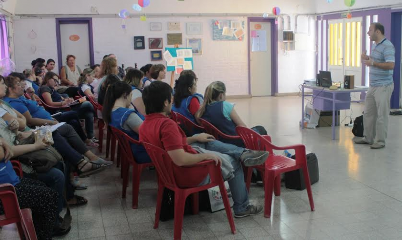 Personal del Jardín Municipal se capacitó sobre inteligencia emocional