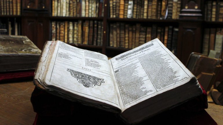 Hallan en Escocia un ejemplar de 1623 de una obra de Shakespeare