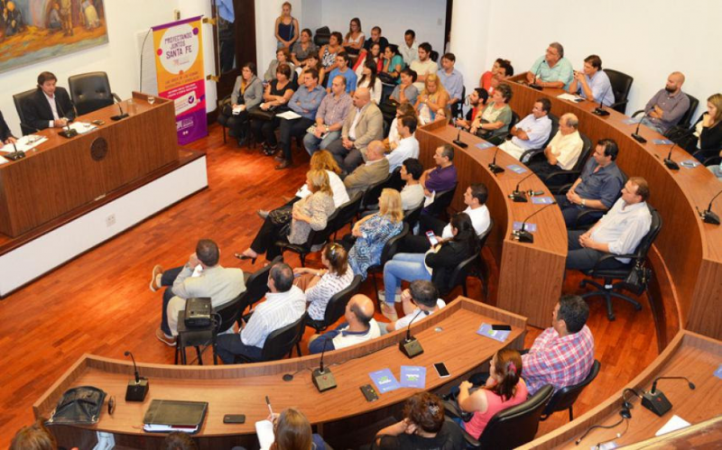 Se llevó adelante el foro “Consumidores y derecho al trato digno”