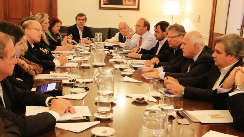El gabinete provincial abordó la situación de emergencia de Santa Fe 
