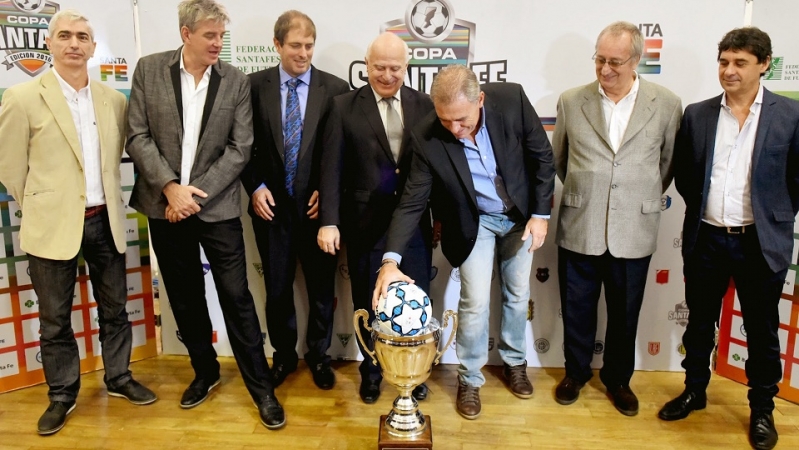 Miguel Lifschitz presentó el torneo provincial de fútbol Copa Santa Fe 