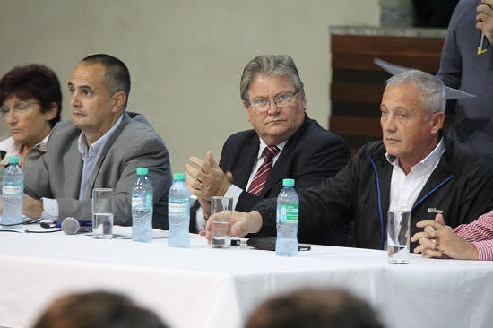 Fascendini participó de una reunión en Sociedad Rural de San Carlos Centro